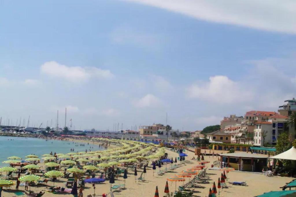 Casa Vacanza Rossella Sanremo Exteriér fotografie